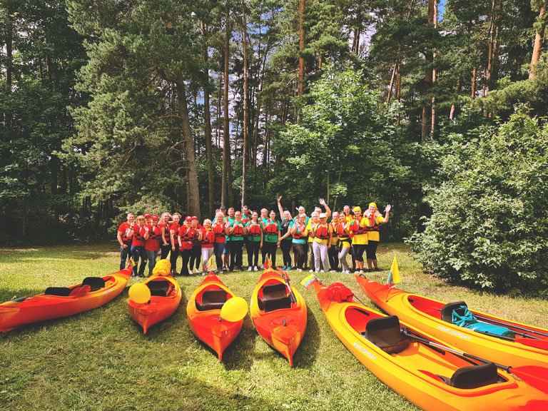 canoe kayak boat 3643113 768x512 1 (1) copy